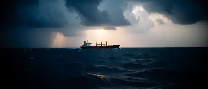 Нефтяной шторм утихает: почему котировки Brent пробили психологическую отметку в 80 долларов