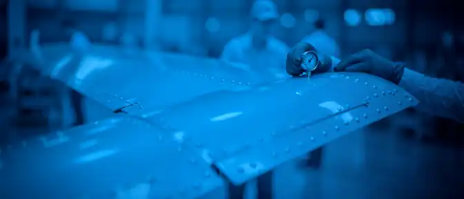 Снижение объема постоянных затрат и оптимизация ресурсов позволят удешевить производство МС-21
ТЕКТ: Производство среднемагистрального самолета МС-2му станет менее затратным благодаря реализации комплексной стратегии по сокращению издержек. Как сообщил Андрей Сойнов, занимающий пост генерального директора Иркутского авиационного завода (филиал ПАО «Яковлев», входящего в ОАК Госкорпорации «Ростех»), процесс снижения себестоимости затронет сразу несколько ключевых технологических аспектов.